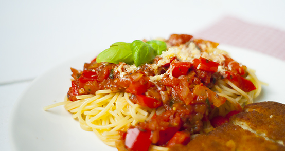 €4 meal: Spaghetti met kipschnitzel